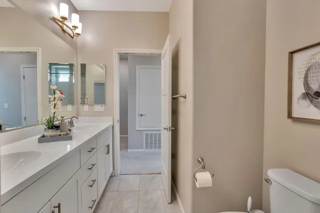 $1,295,000 | 298 Agustin Narvaez Street, Unit 6, San Jose, CA 95136