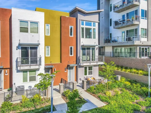 $1,295,000 | 298 Agustin Narvaez Street, Unit 6, San Jose, CA 95136
