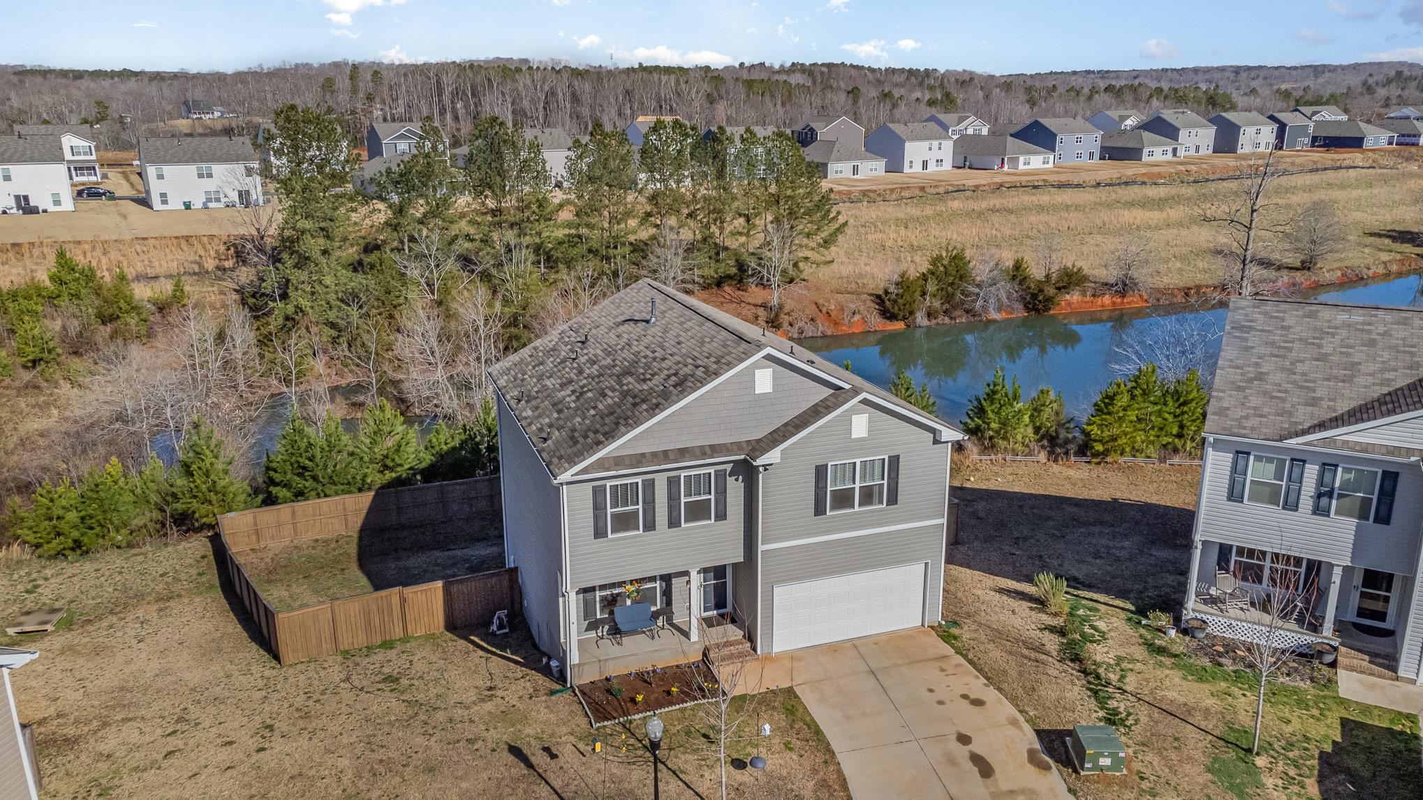 3812 Sapling Lane Moore, SC 29369 - Photo 3 of 38