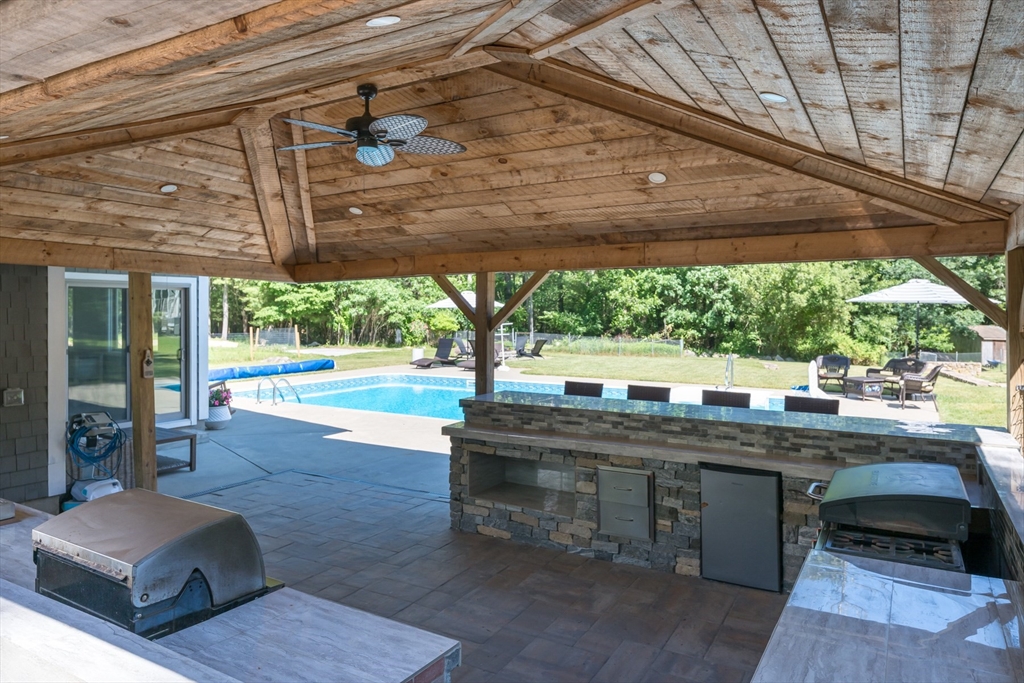 28 Gammons Road Acushnet, MA 02743 - Photo 12 of 42