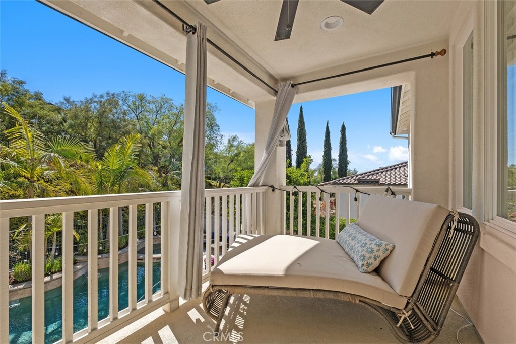 20 Bentley Road Coto de Caza, CA 92679 - Photo 19 of 29 a balcony with furniture