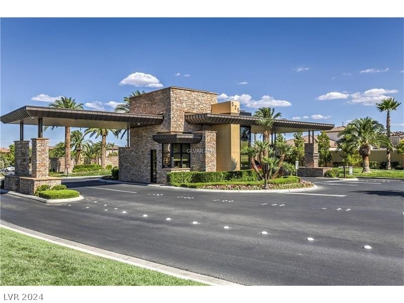 186 Short Ruff Way Las Vegas, NV 89148 - Photo 35 of 43 Gallery Image 35