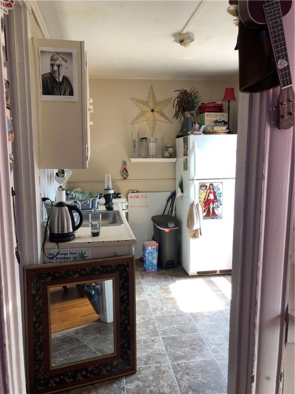 890 South Clinton Avenue, Unit 2 Rochester, NY 14620 - Photo 7 of 9