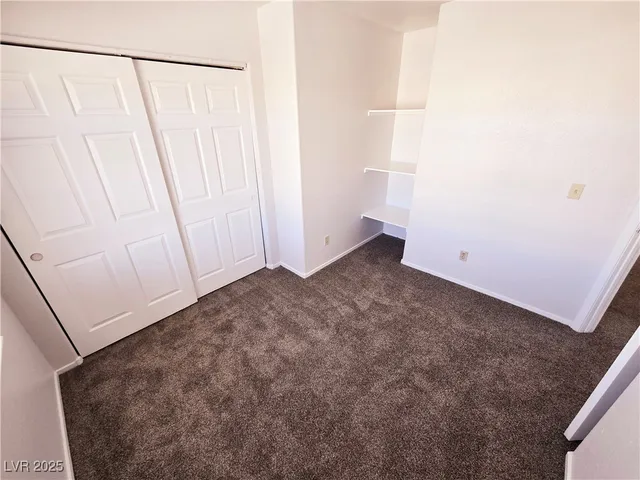 $1,695 | 7525 Hickory Hills Drive, Las Vegas, NV 89130