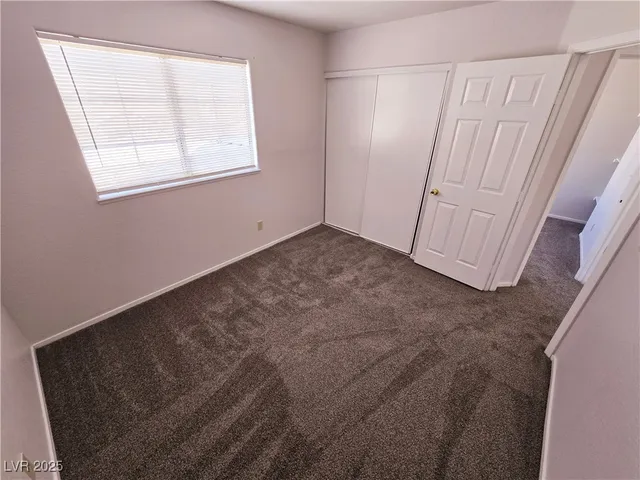 $1,695 | 7525 Hickory Hills Drive, Las Vegas, NV 89130