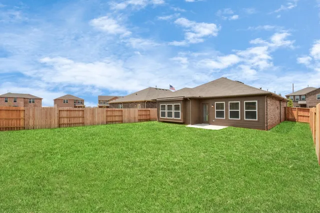 $2,199 | 4622 Seagrass Knoll Drive, Katy, TX 77493