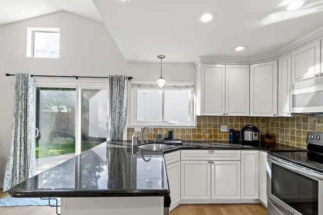 $1,250,000 | 1315 Kelly Park Circle, Morgan Hill, CA 95037