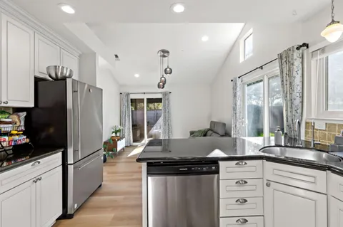 $1,250,000 | 1315 Kelly Park Circle, Morgan Hill, CA 95037