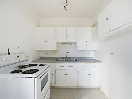 $149,000 | 5056 North Marine Drive, Unit A6, Chicago, IL 60640