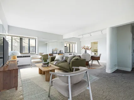 $149,000 | 5056 North Marine Drive, Unit A6, Chicago, IL 60640