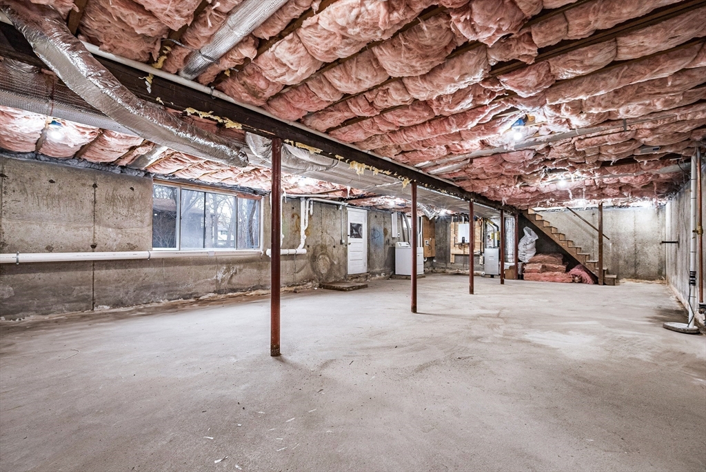 76 Sunset Drive Brockton, MA 02301 - Photo 30 of 32