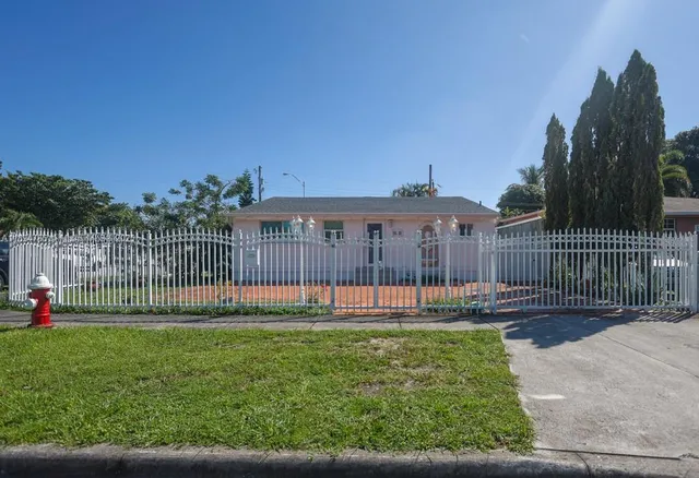 $630,000 | 3495 West 2nd Avenue, Hialeah, FL 33012