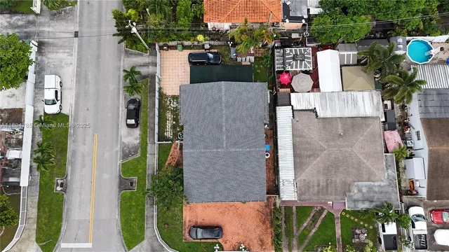 an aerial view of multiple house