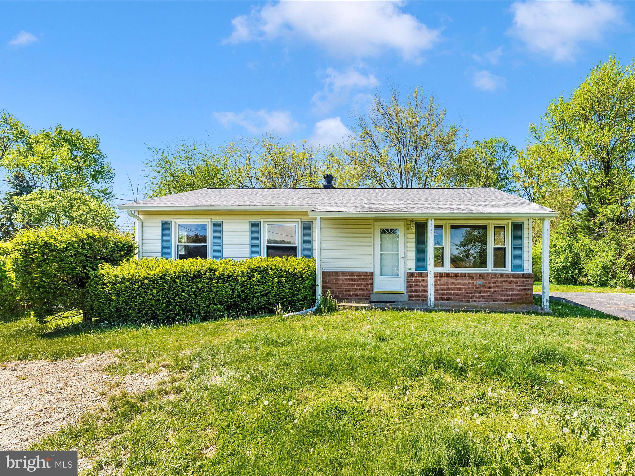 28412 Clarksburg Road Damascus, MD 20872 - Photo 45 of 46 Exterior Front