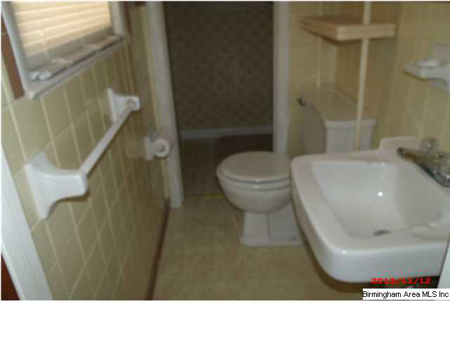2031 Mark Green Road Jacksonville, AL 36265 - Photo 8 of 14