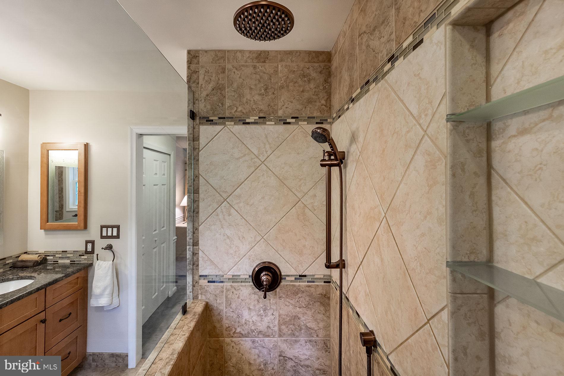 1954 Barton Hill Road Reston, VA 20191 - Photo 21 of 48