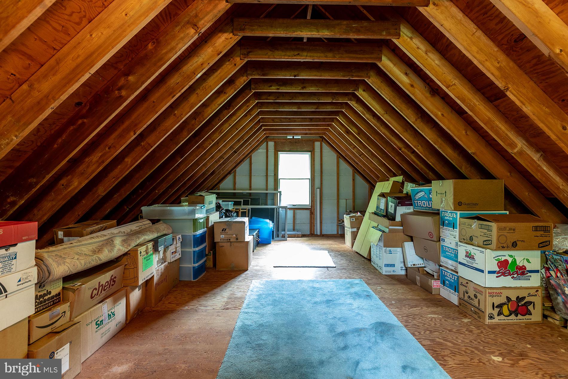 1954 Barton Hill Road Reston, VA 20191 - Photo 27 of 48