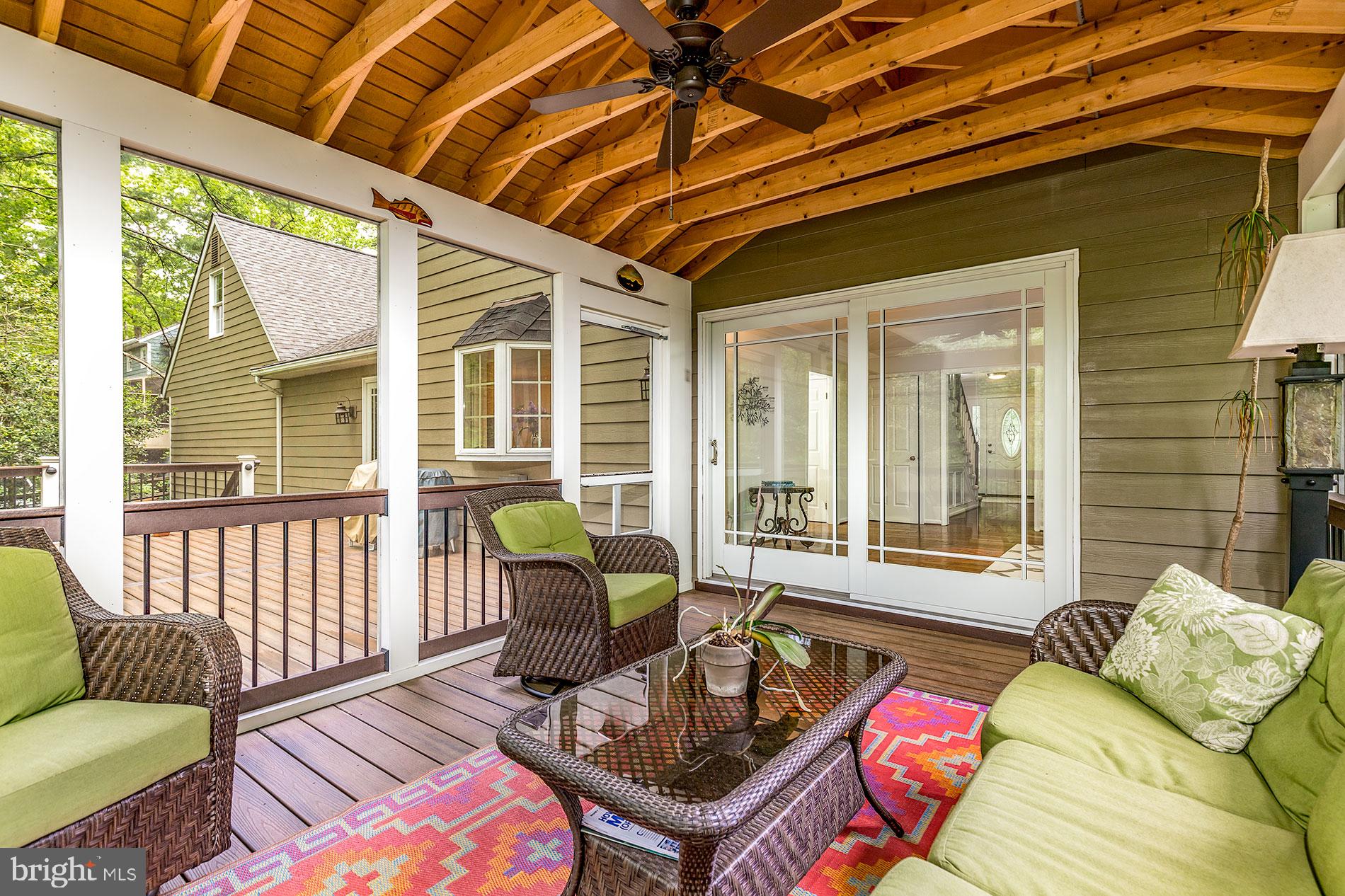 1954 Barton Hill Road Reston, VA 20191 - Photo 35 of 48