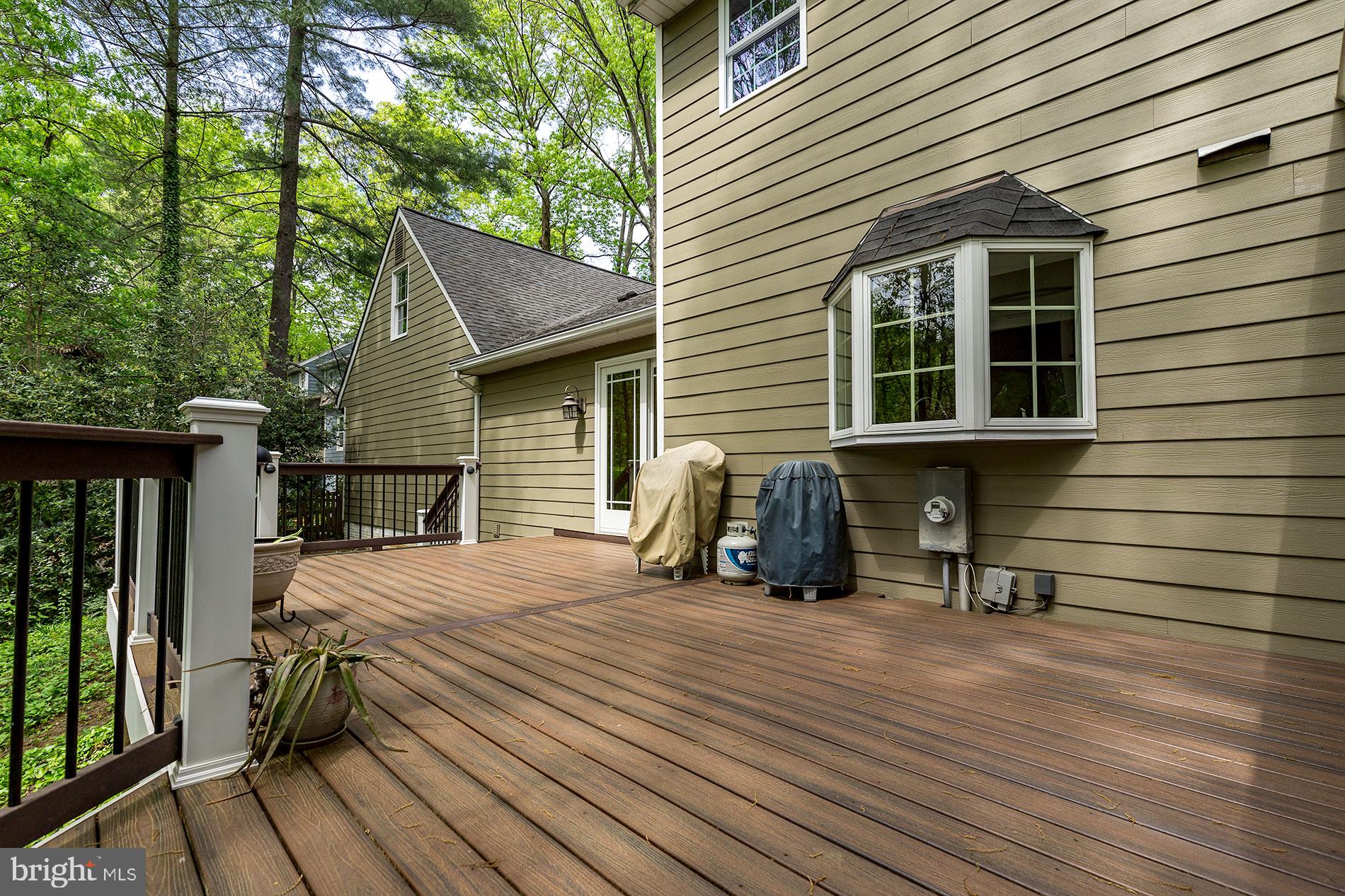 1954 Barton Hill Road Reston, VA 20191 - Photo 36 of 48