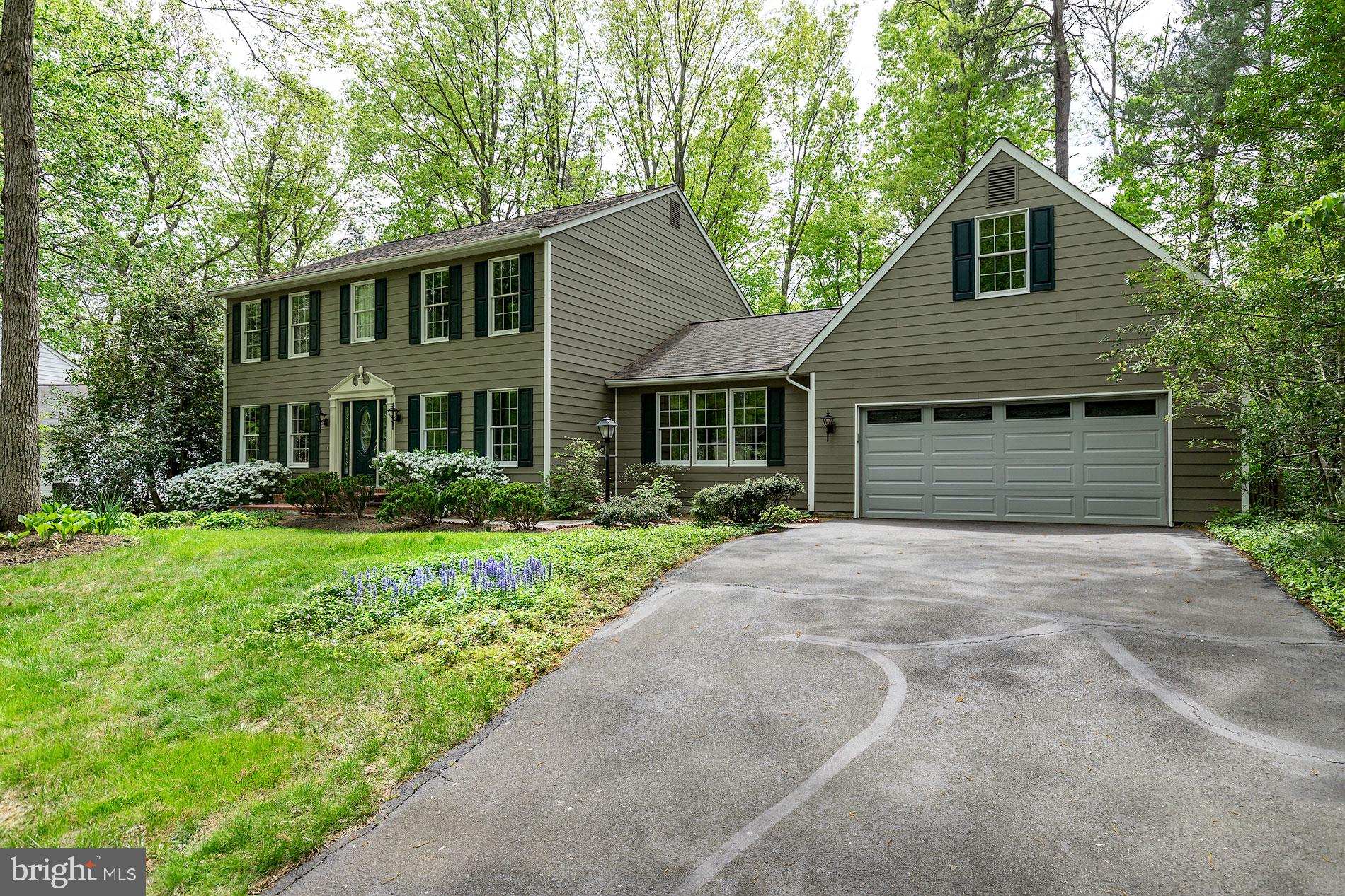 1954 Barton Hill Road Reston, VA 20191 - Photo 46 of 48