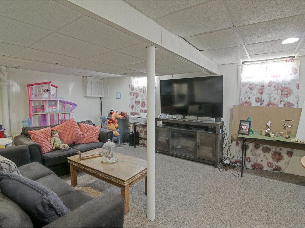 120 Heineberg Road Burlington, VT 05408 - Photo 17 of 33