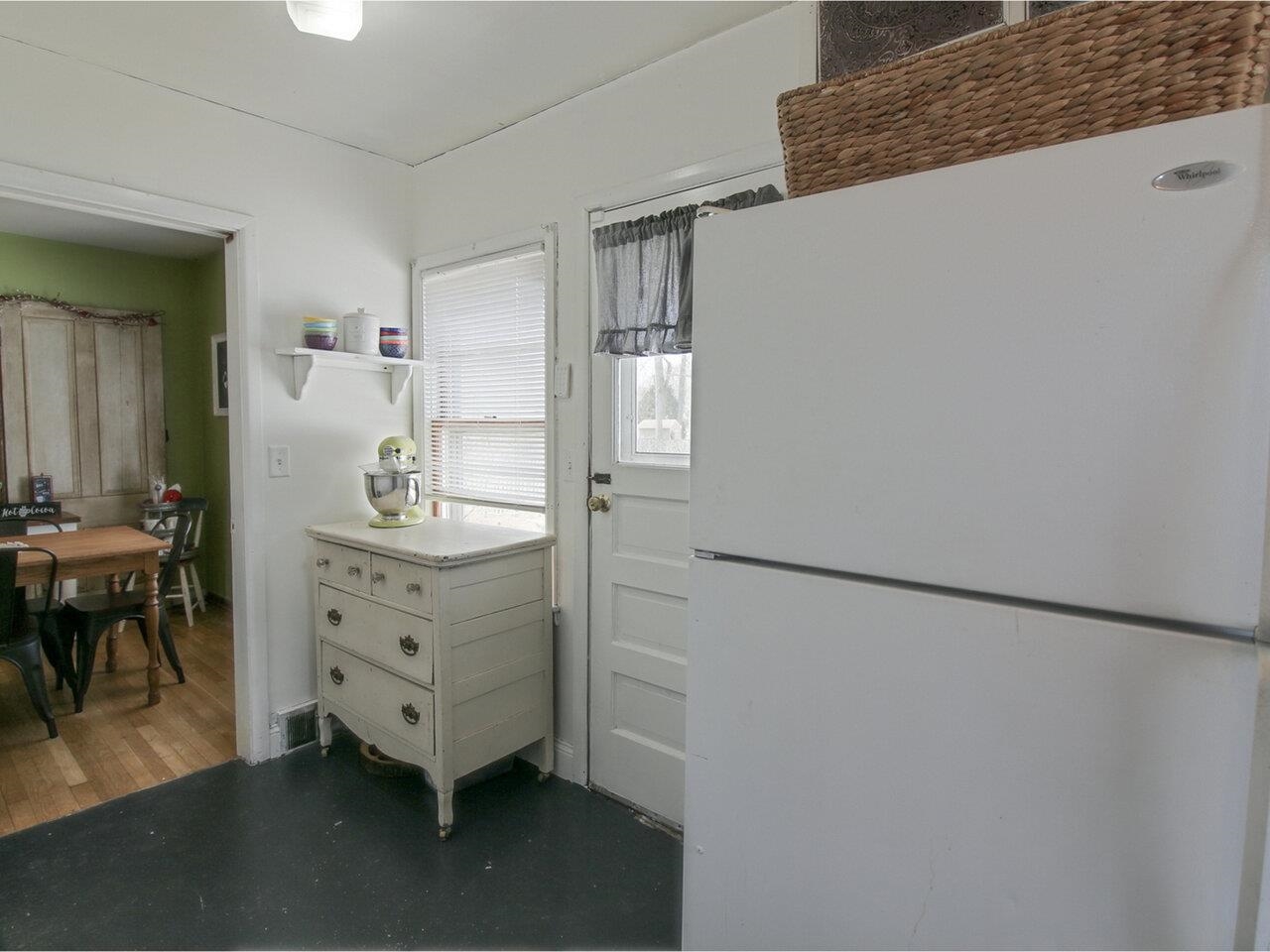 120 Heineberg Road Burlington, VT 05408 - Photo 6 of 33