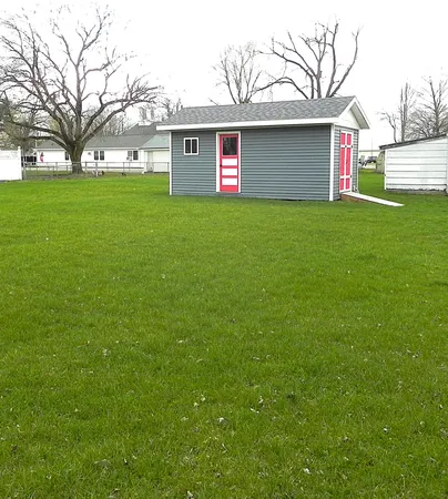 $160,000 | 330 East Market Street, Centreville, MI 49032