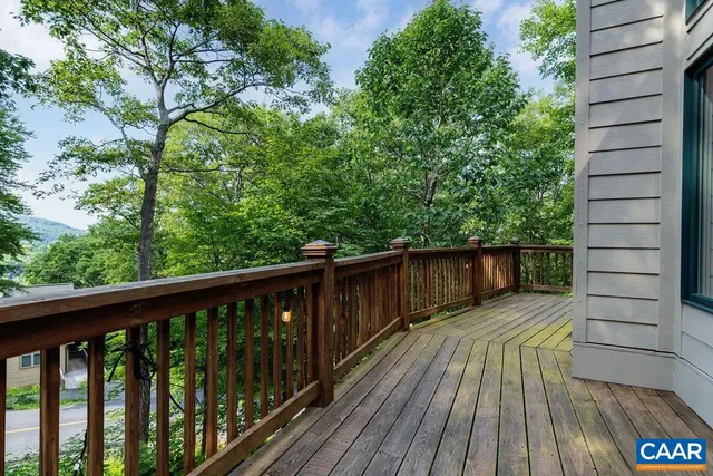 $709,000 | 679 Pedlars Edge Drive, Wintergreen, VA 22967