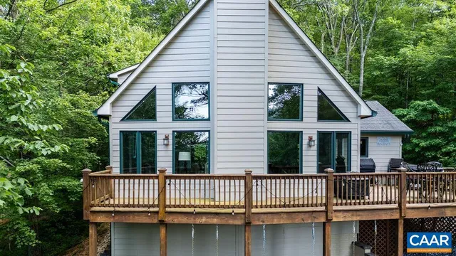 $709,000 | 679 Pedlars Edge Drive, Wintergreen, VA 22967