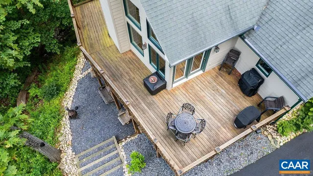 $709,000 | 679 Pedlars Edge Drive, Wintergreen, VA 22967