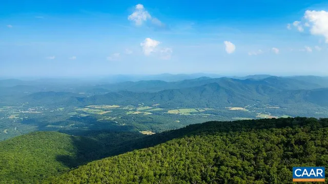 $709,000 | 679 Pedlars Edge Drive, Wintergreen, VA 22967