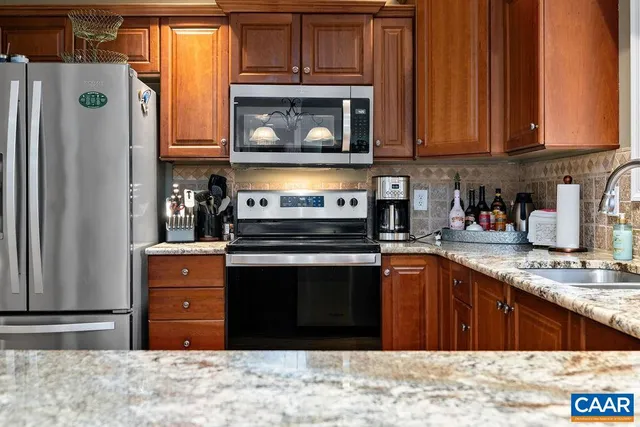 $709,000 | 679 Pedlars Edge Drive, Wintergreen, VA 22967