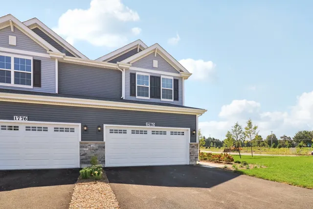 $404,990 | 1769 Baler Avenue, Aurora, IL 60503