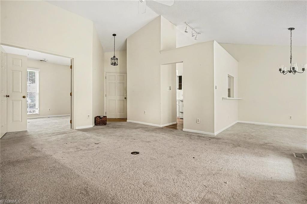 1201 Deptford Court Raleigh, NC 27609 - Photo 13 of 20