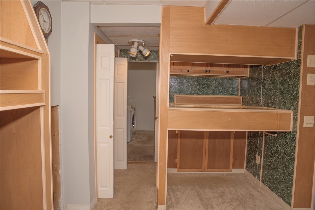 87 Leon E Whipple Road Warwick, RI 02886 - Photo 21 of 30 Gallery Image 21