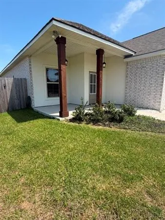 $2,900 | 139 Cypress Pk Lane, Belle Chasse, LA 70037