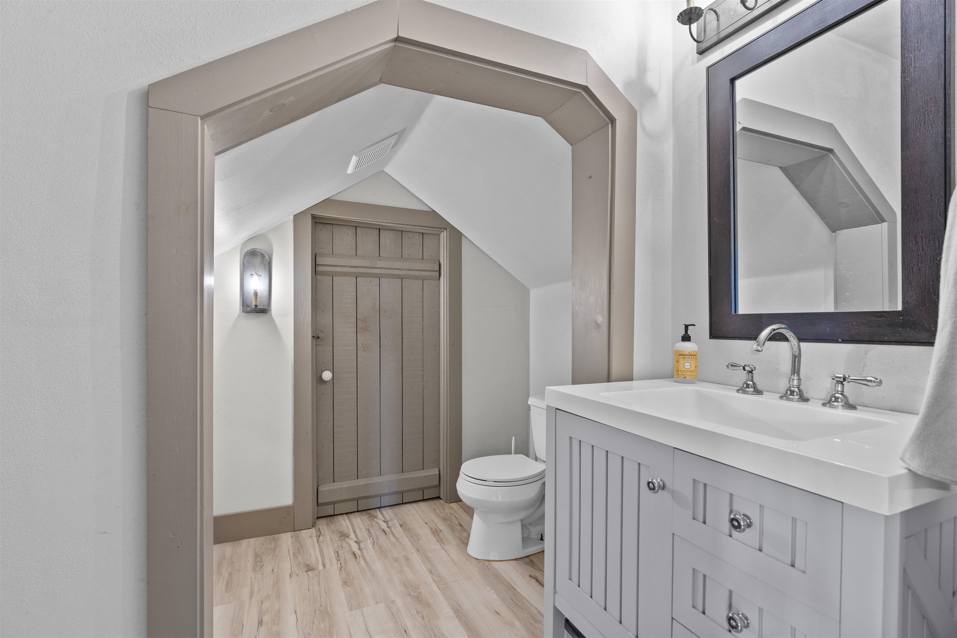 N3328 Meade Street Appleton, WI 54913 - Photo 21 of 43 Gallery Image 21
