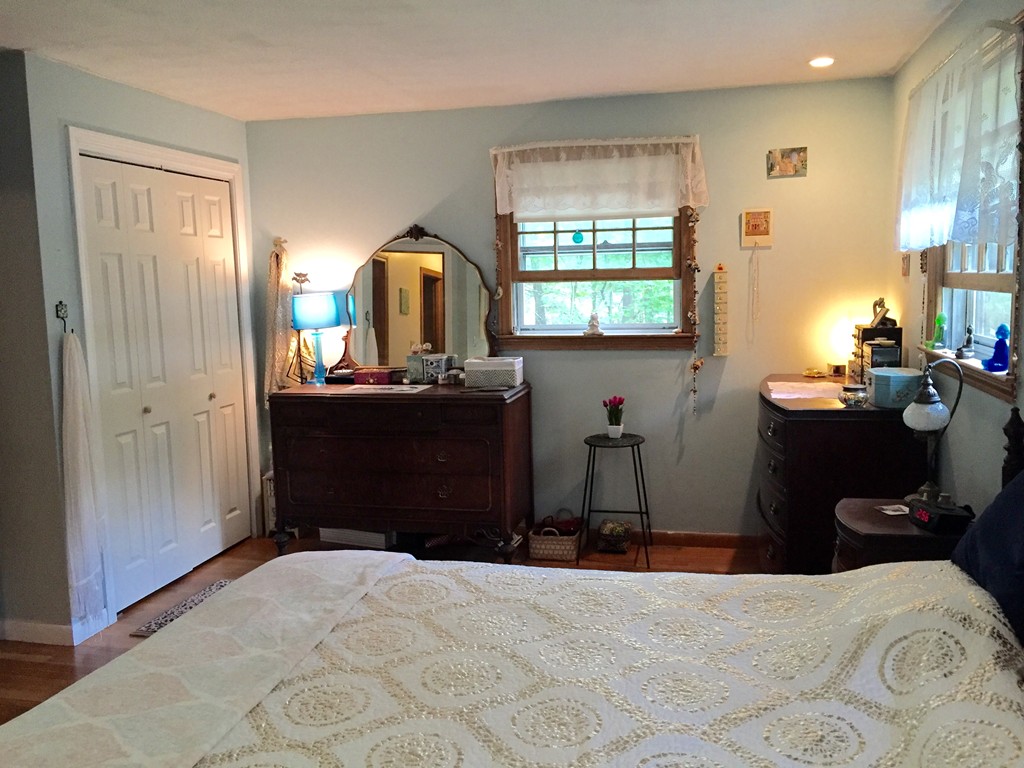 8 Bayberry Road Westford, MA 01886 - Photo 12 of 16 Gallery Image 12