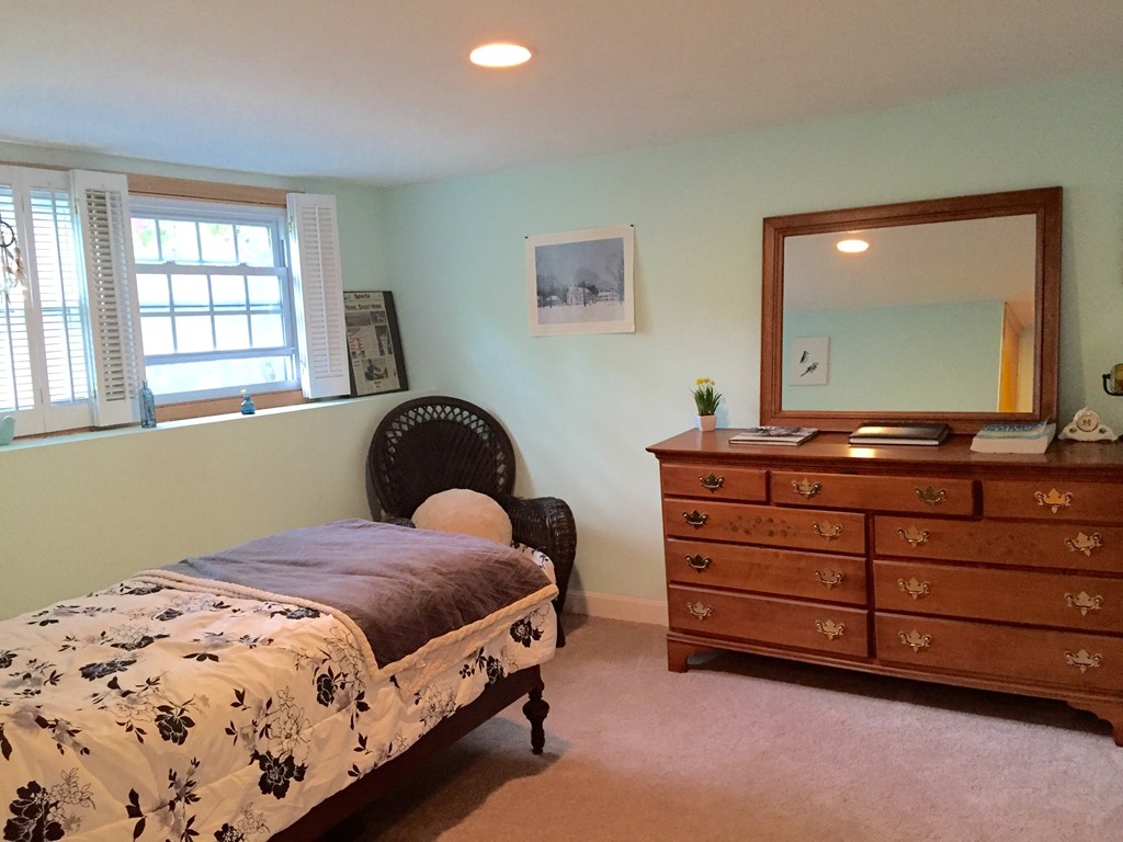8 Bayberry Road Westford, MA 01886 - Photo 14 of 16 Gallery Image 14