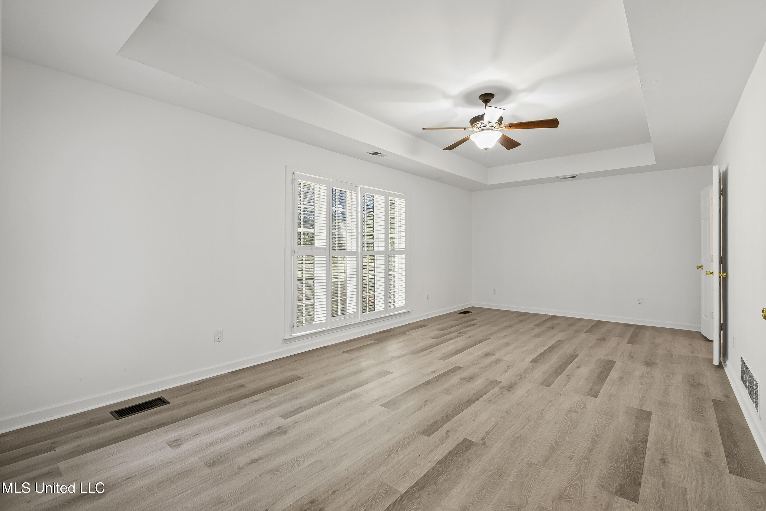 521 Gwen Road Senatobia, MS 38668 - Photo 20 of 37 20_dsc05228