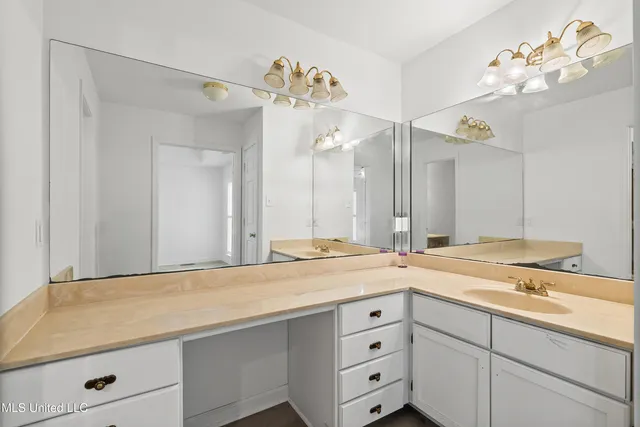 $365,000 | 521 Gwen Road, Senatobia, MS 38668