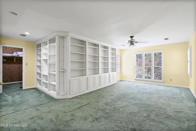 $365,000 | 521 Gwen Road, Senatobia, MS 38668