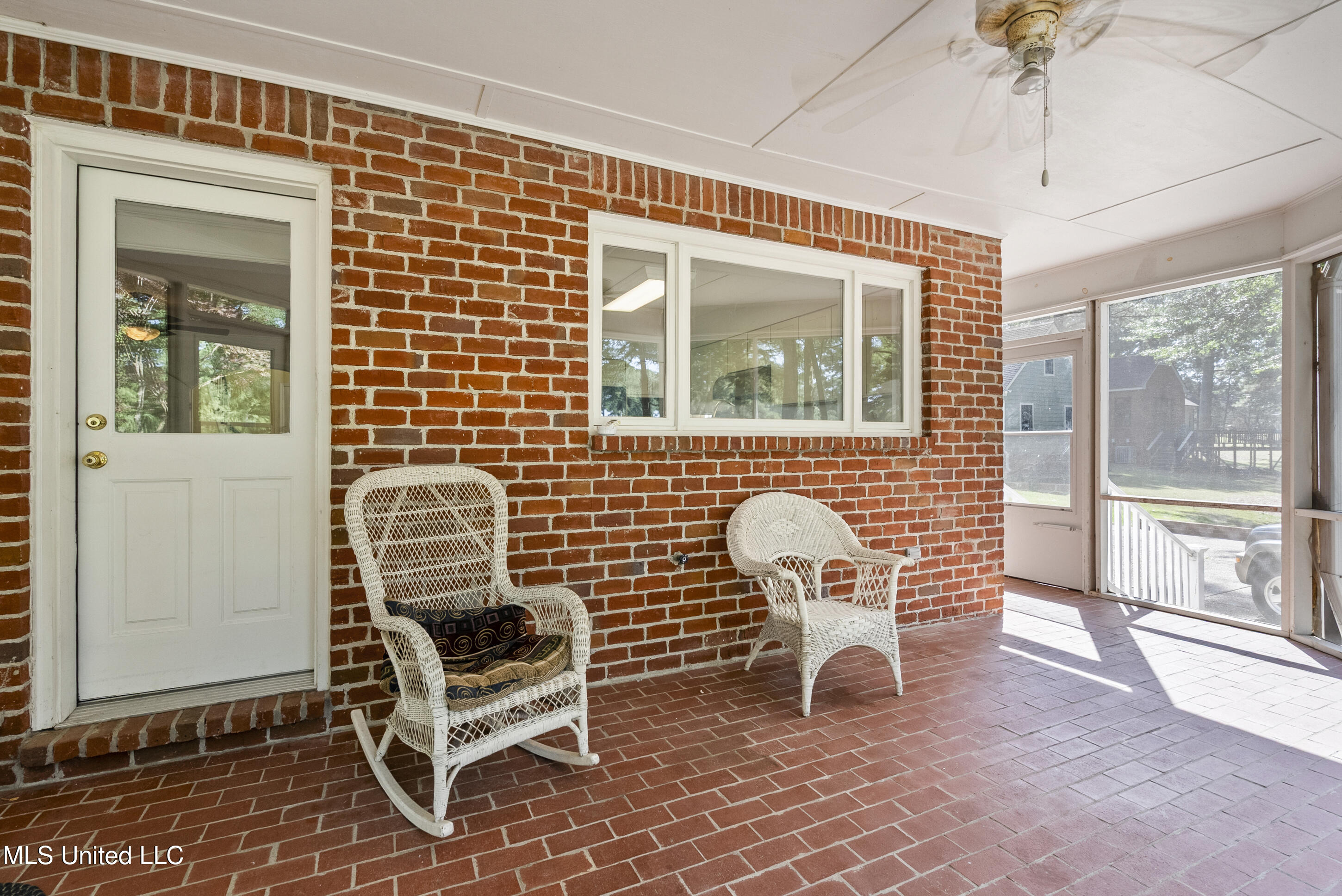 521 Gwen Road Senatobia, MS 38668 - Photo 31 of 37 32_dsc05338