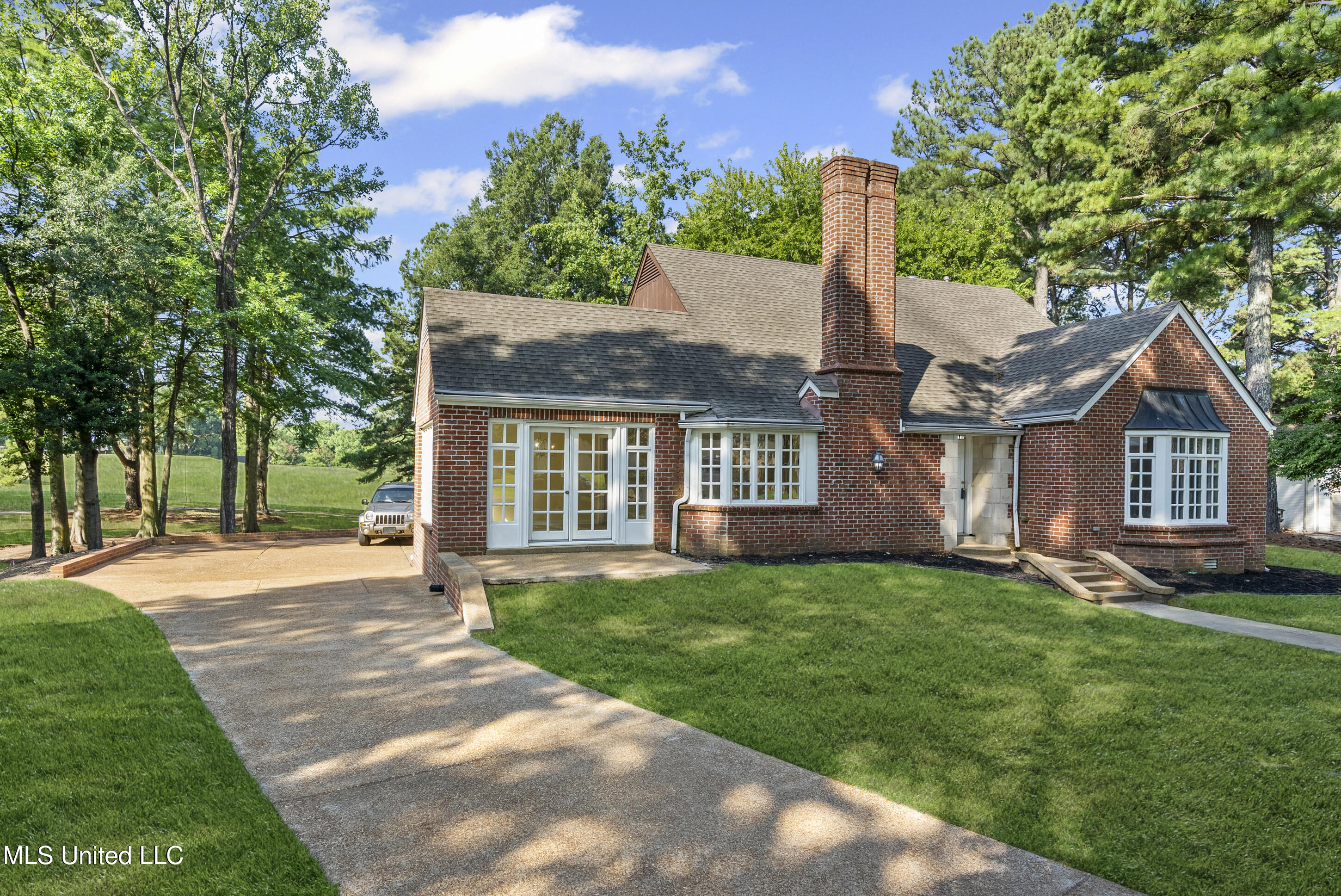 521 Gwen Road Senatobia, MS 38668 - Photo 4 of 37 4_dsc05173