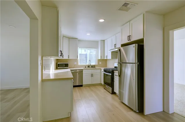 $2,600 | 1021 Marion Avenue, Hemet, CA 92543