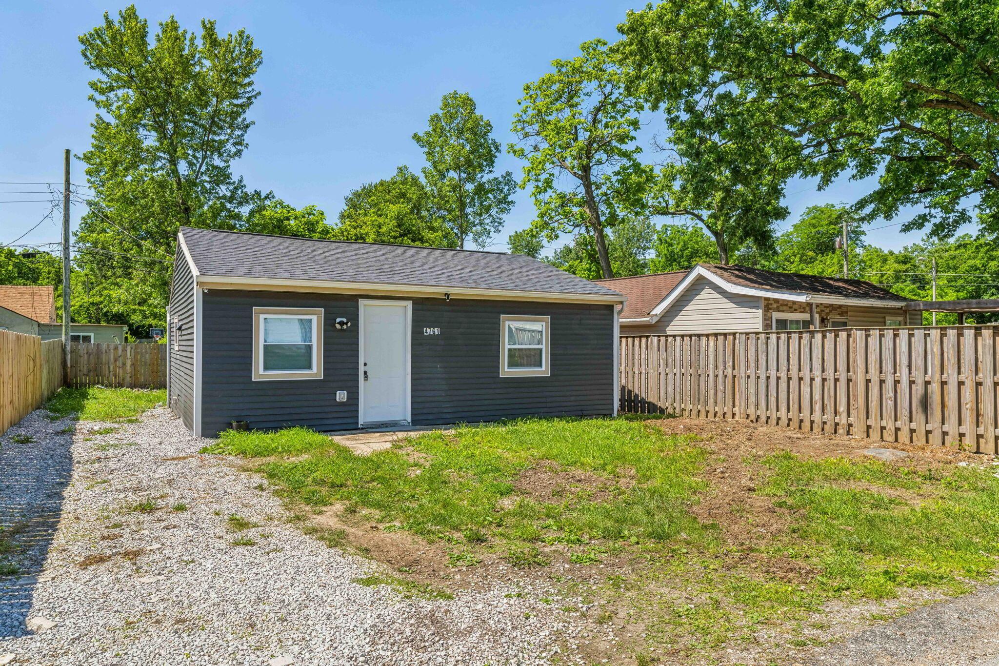 4761 Groves Road Columbus, OH 43232 - Photo 20 of 21 2-web-or-mls-4761-groves-rd