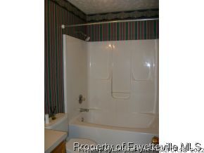 533 Porter Road Hope Mills, NC 28348 - Photo 7 of 8 Gallery Image 7