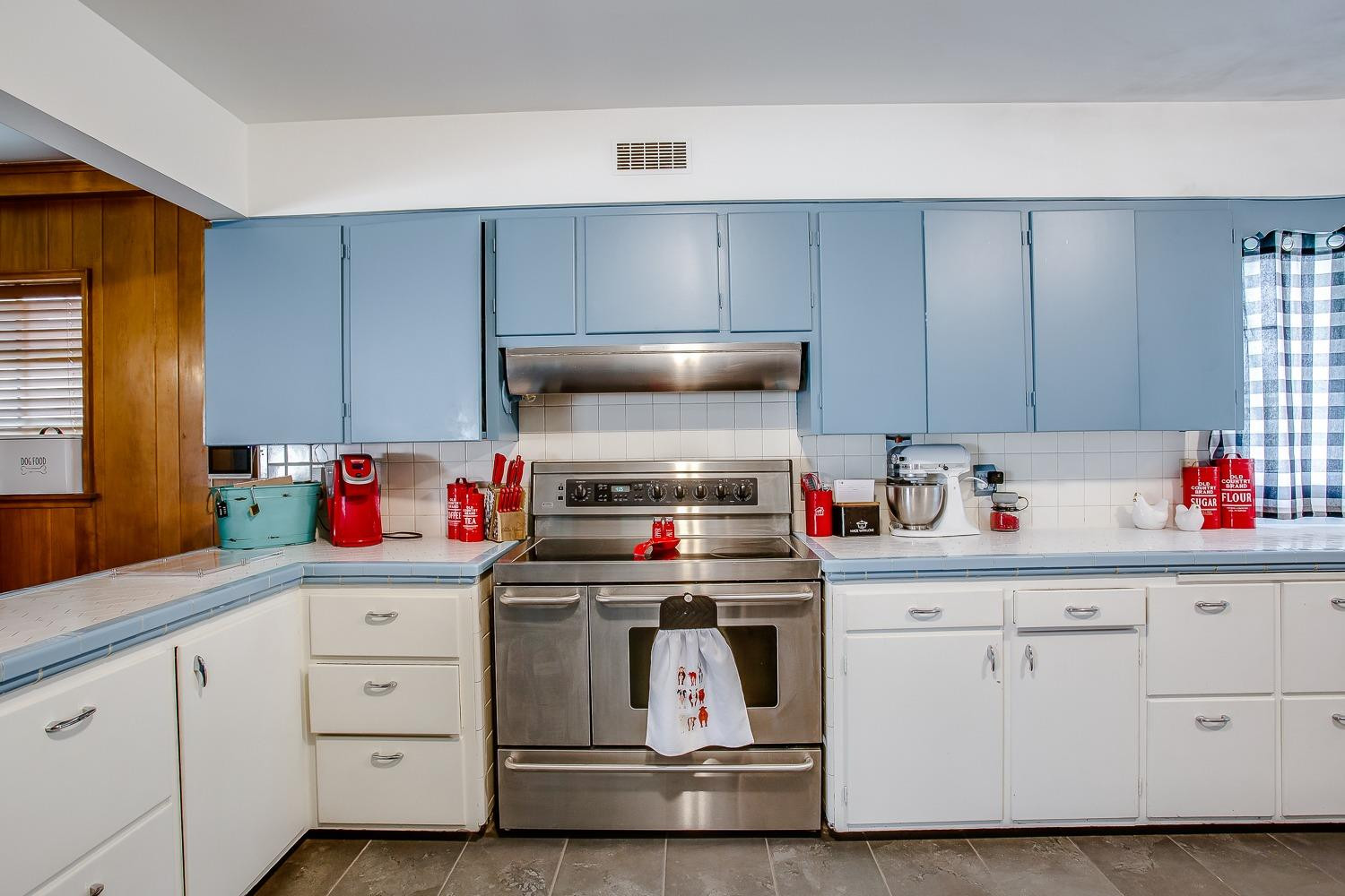 1721 28th Street Lubbock, TX 79411 - Photo 8 of 21 Photo 8