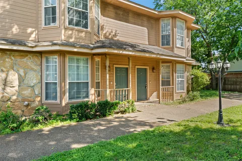 $245,000 | 2009 South 10th Street, Unit 5, Waco, TX 76706