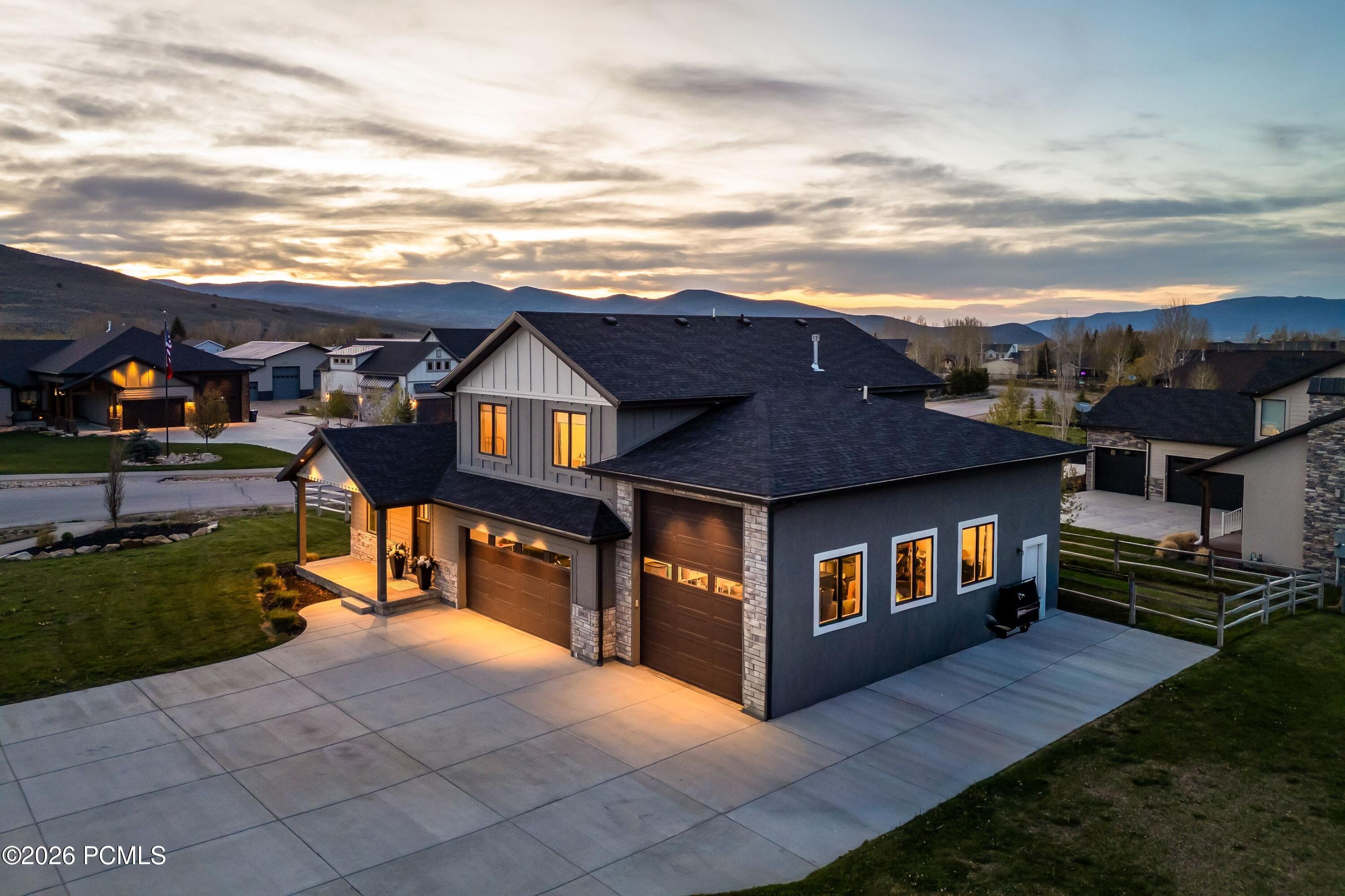 862 West Hilltop Road Francis, UT 84036 - Photo 2 of 39